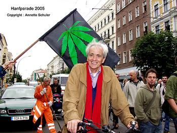 Bundestagswahlkampf 2005: Hanfparade (2)