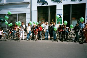 Fahrradaktion zum ersten Mai 2004