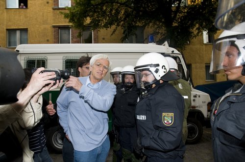Demonstration am ehem. Flughafen Tempelhof