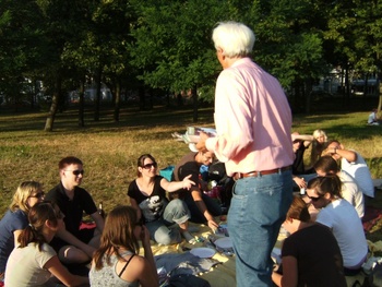 Flyern_im_Park