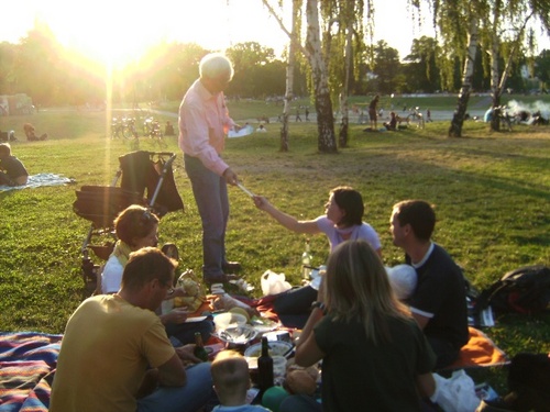 Flyern_im_Park