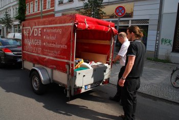 Wahlkampfstände im ganzen Bezirk