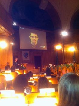 Edward Snowden zugeschaltet