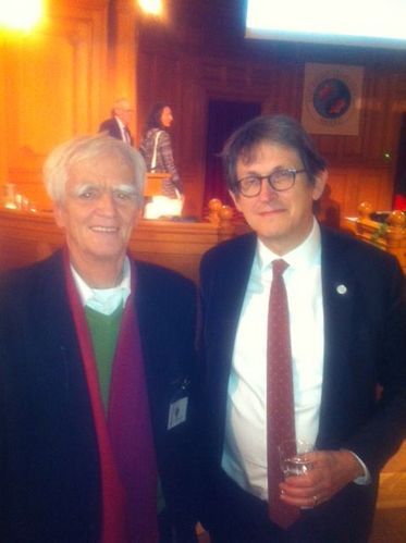 Hans-Christian mit Preisträger Alan Rusbridger